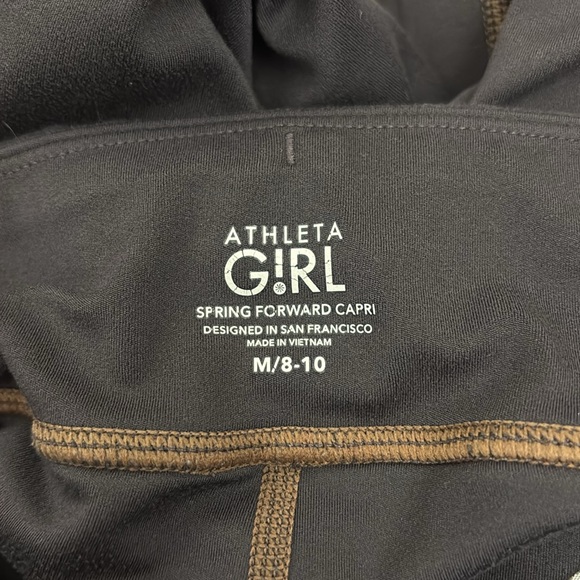 Athletes Girl spring forward capri leggings - Picture 4 of 4